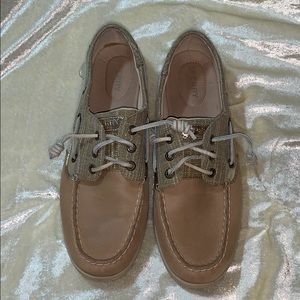 Sperrys in sz 10